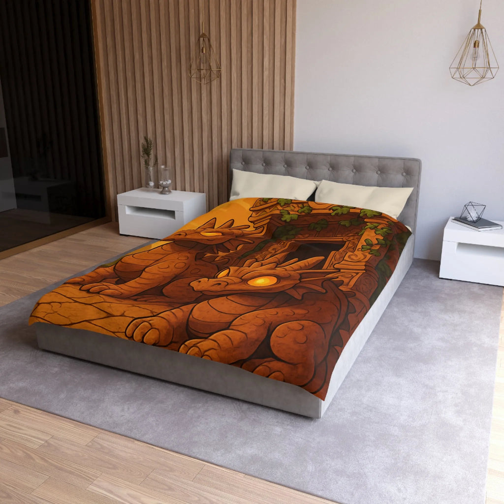 Housse de couette avec dragons en pierre ornant un temple ancien au crépuscule