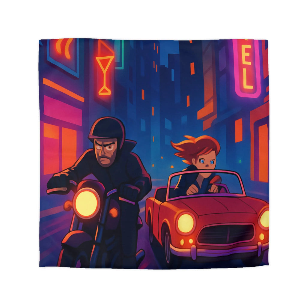 Housse de couette illustrant une scène urbaine nocturne animée avec moto et voiture