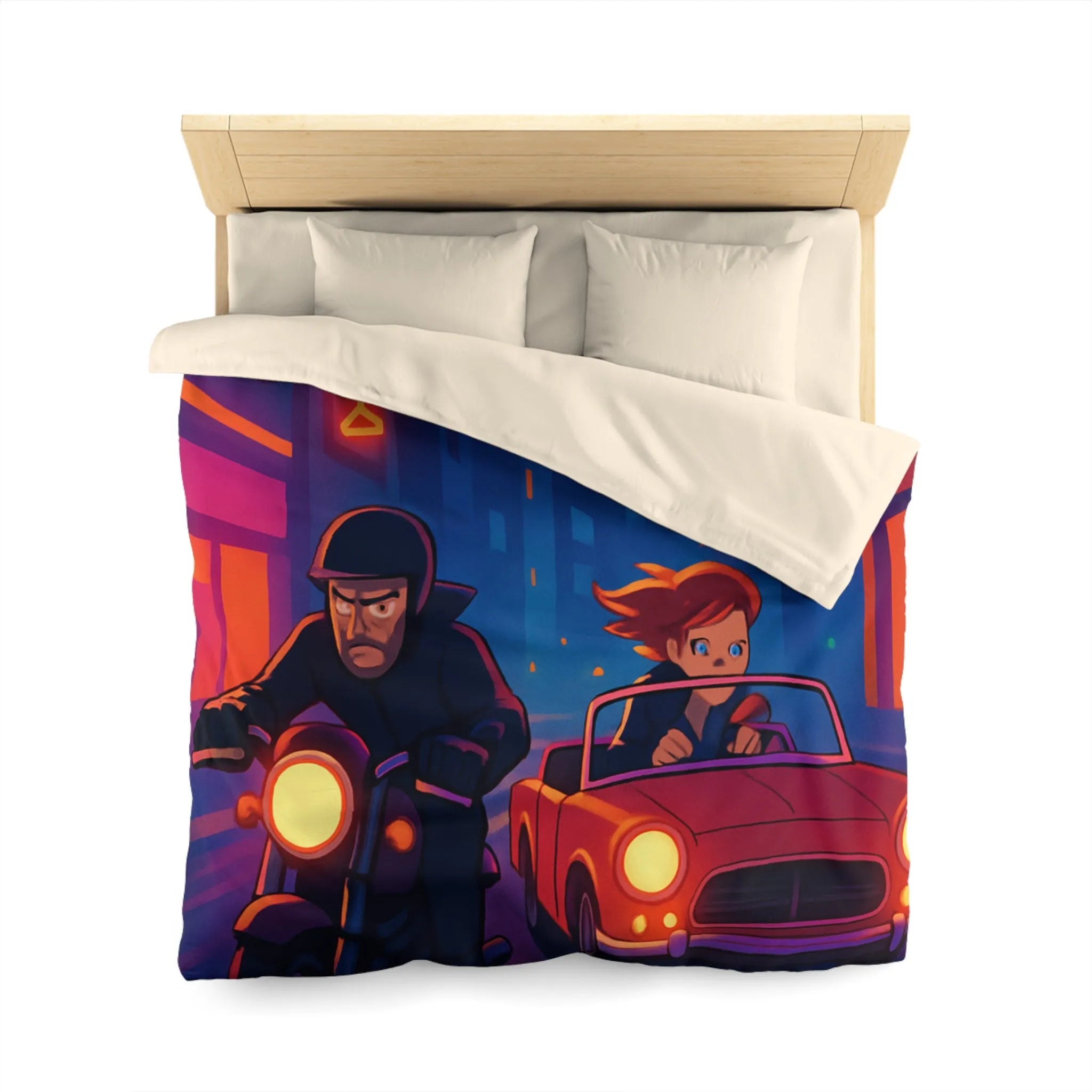 Housse de couette illustrant une scène urbaine nocturne animée avec moto et voiture