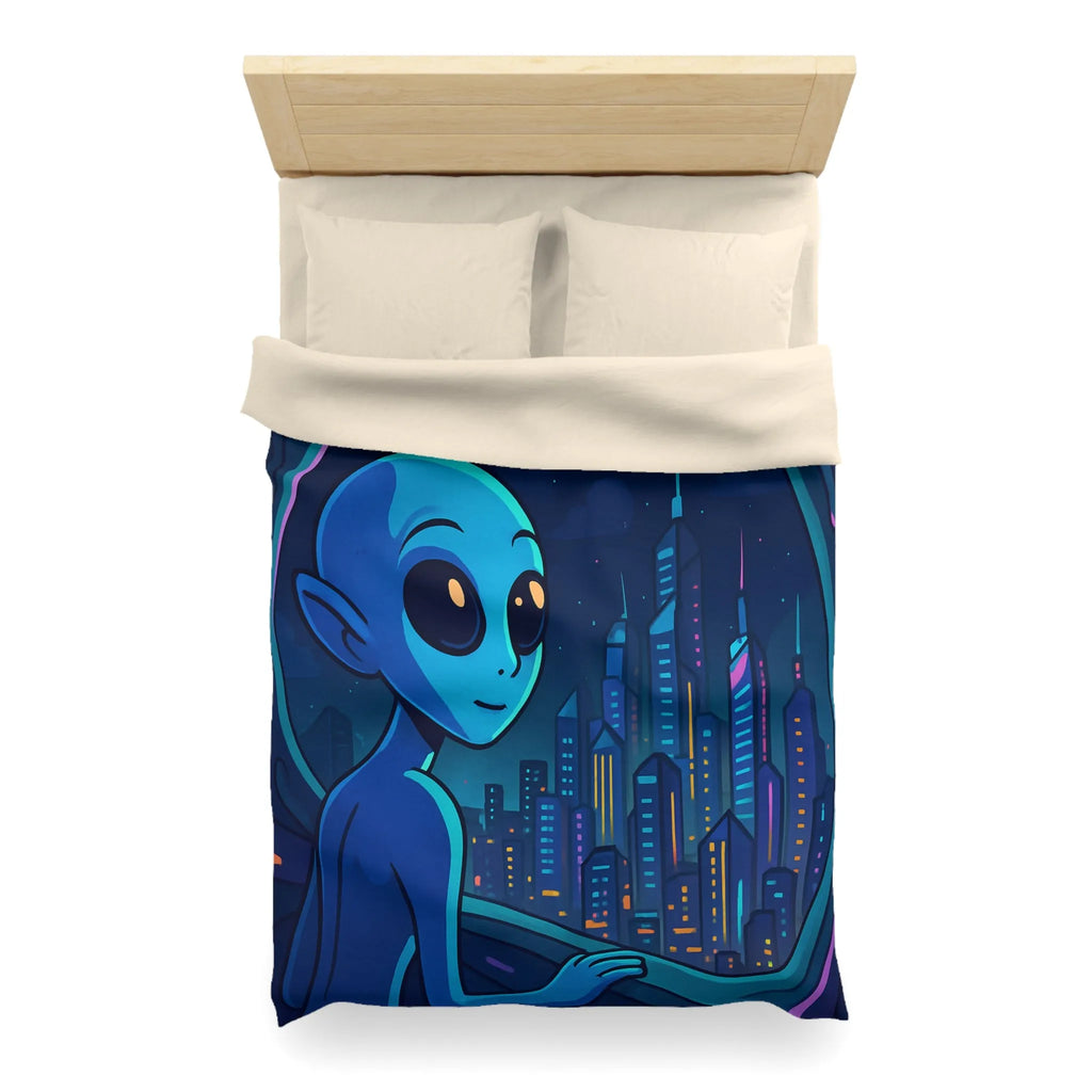 Housse de couette avec extraterrestre bleu contemplant métropole futuriste depuis vaisseau spatial