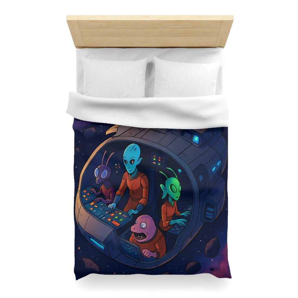 Housse de couette colorée avec extraterrestres dans un vaisseau spatial naviguant dans l'espace