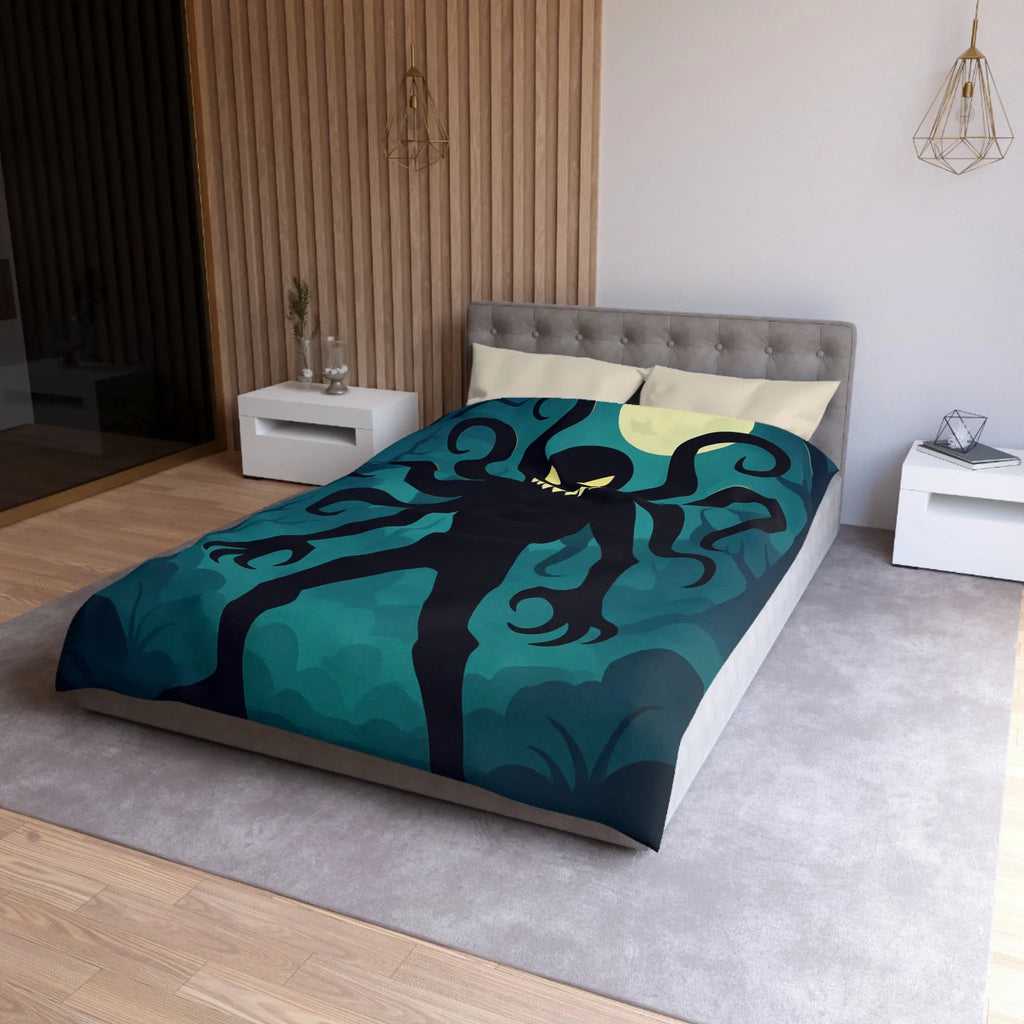 Housse de couette créature mystique sous lumière de lune dans forêt énigmatique sombre