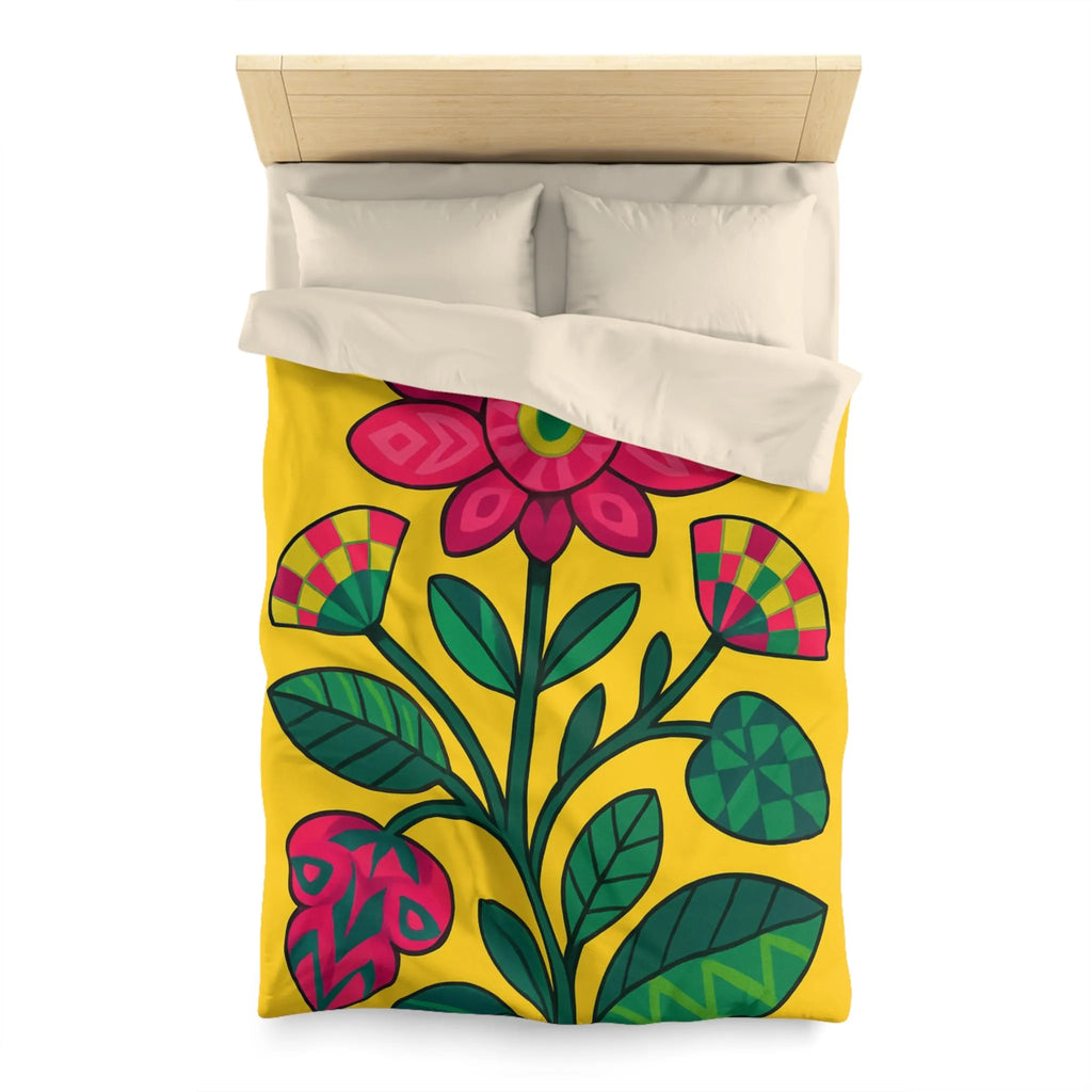 Housse de couette florale vibrante avec grandes fleurs rouges et feuilles vertes sur fond jaune