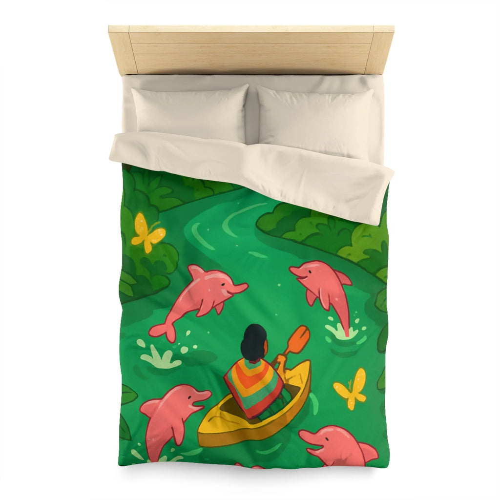 Housse de couette colorée avec dauphins roses et canoë dans une forêt tropicale