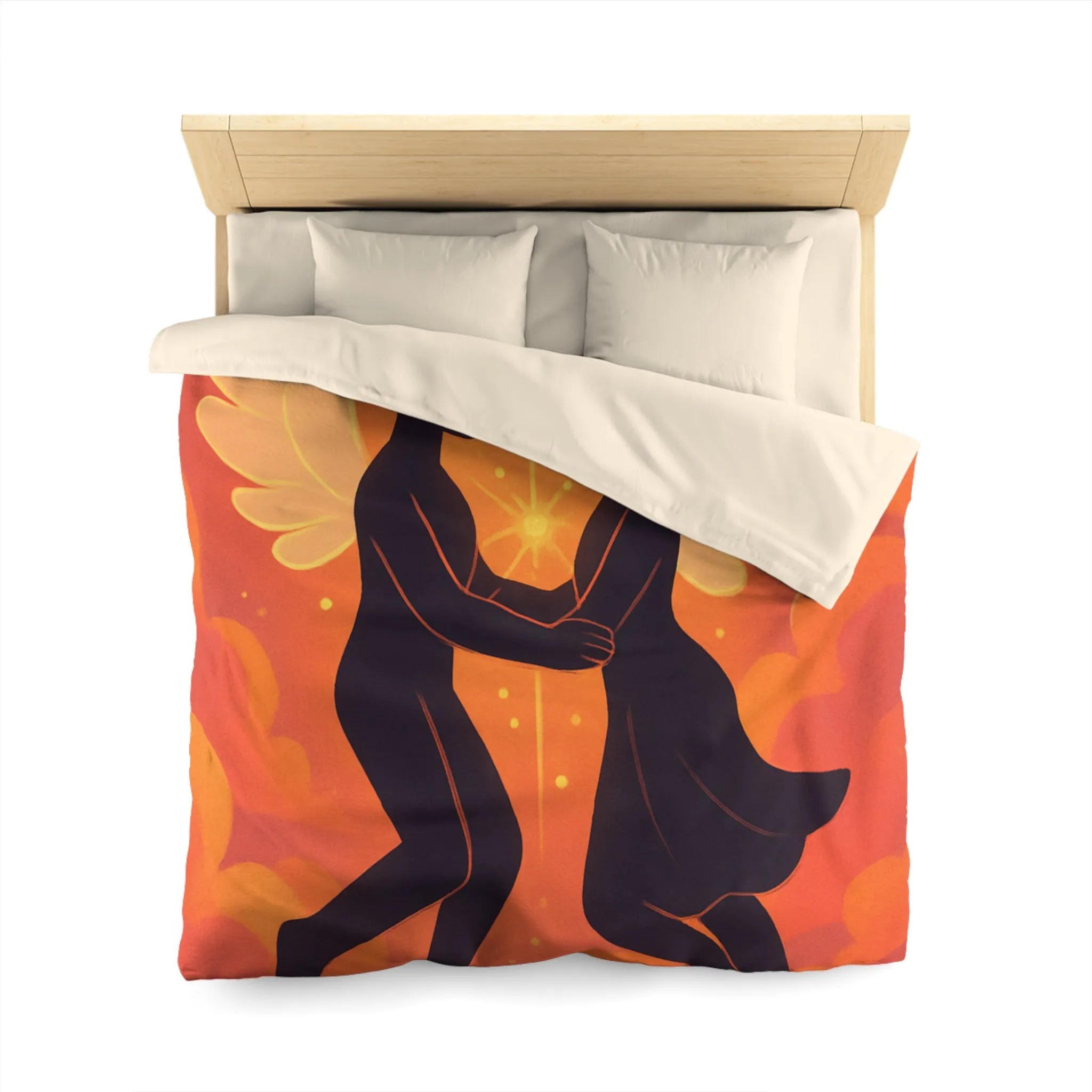 Housse de couette avec anges amoureux flottant dans nuages orangés dorés au crépuscule