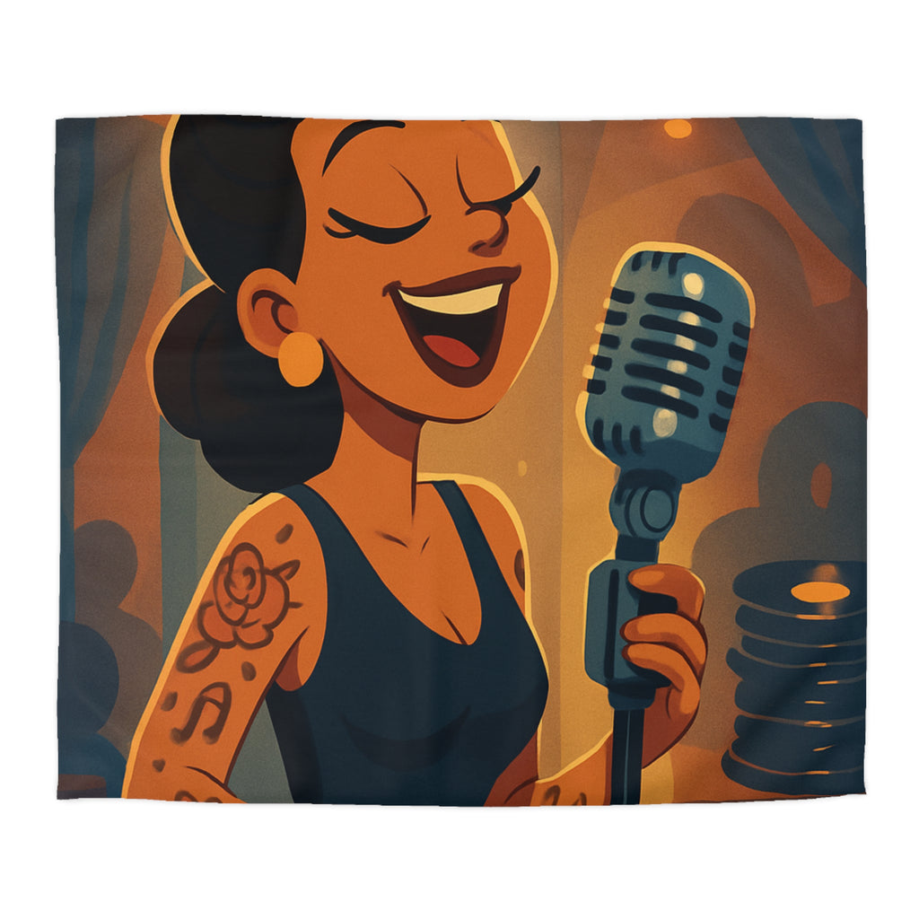 Housse de couette rétro avec chanteuse tatouée sous lumière vintage et micro classique