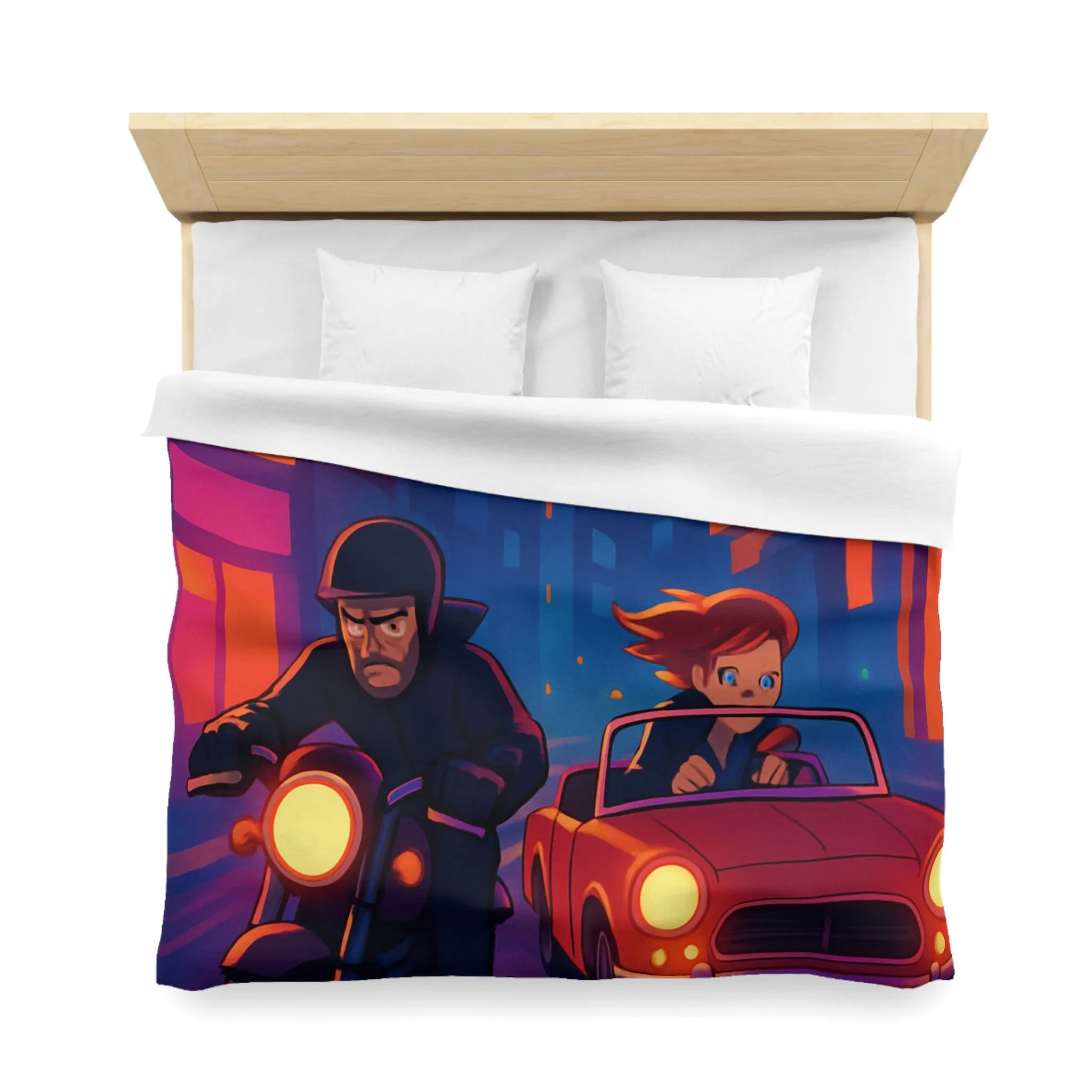 Housse de couette illustrant une scène urbaine nocturne animée avec moto et voiture