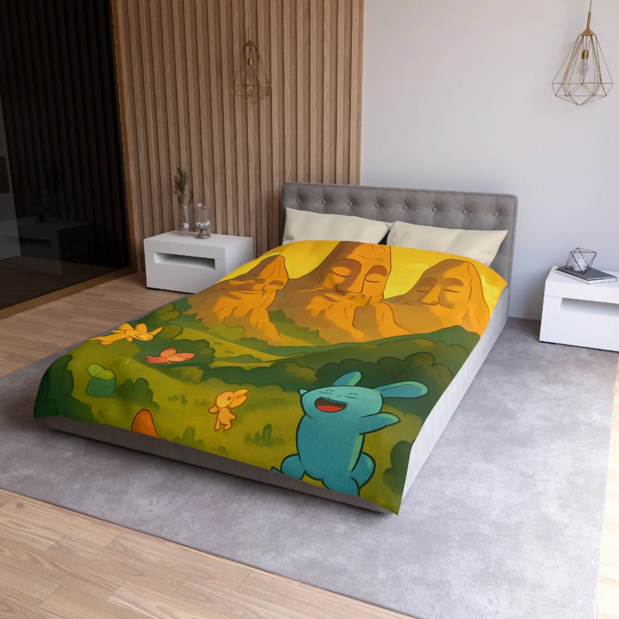 Housse de couette enfantine avec créatures en forêt sous montagnes souriantes au coucher de soleil