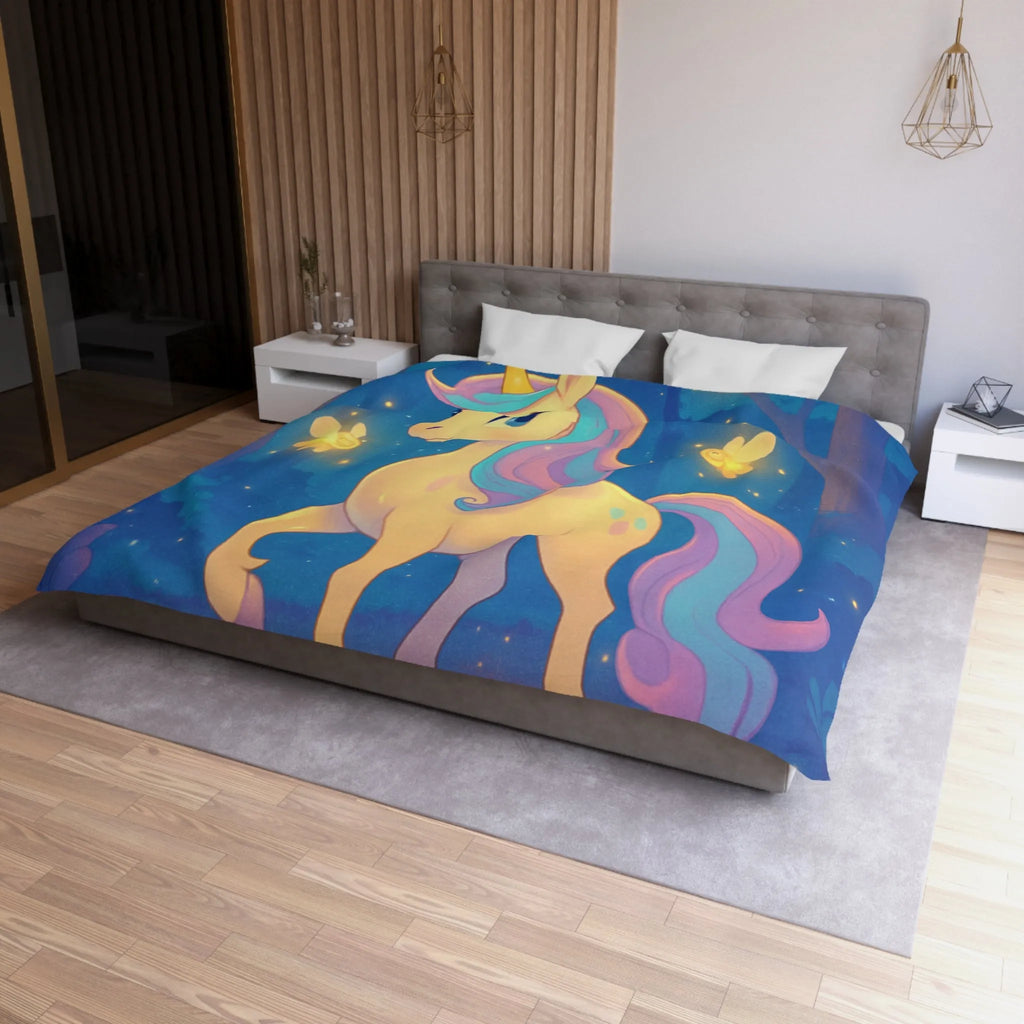 Housse de couette avec licorne féerique et lucioles dans une forêt enchantée