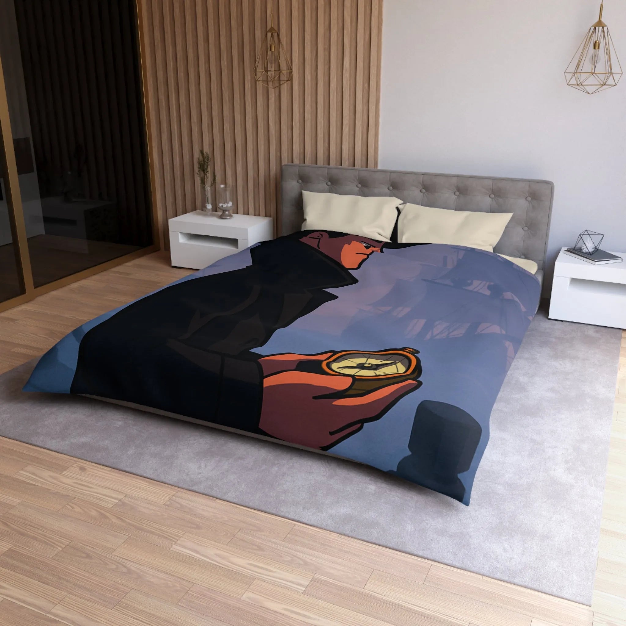 Élégant homme en manteau sombre tenant une boussole devant un port brumeux