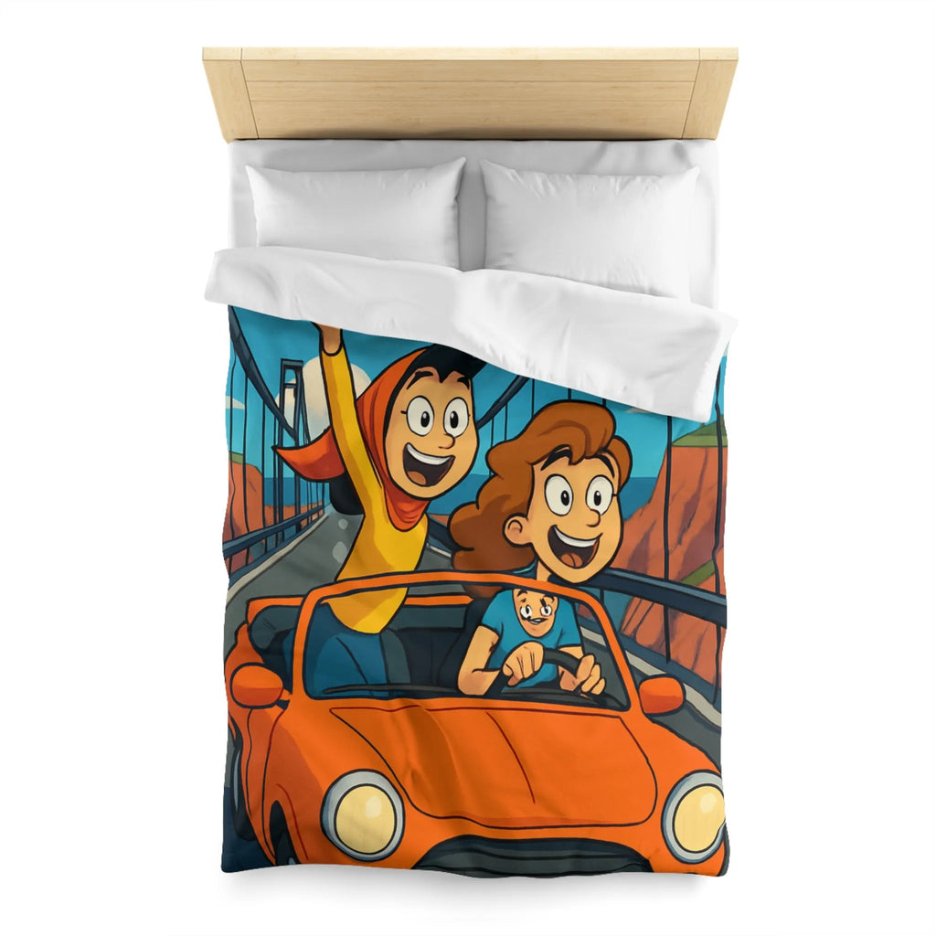 Housse de couette colorée avec illustration de famille en voiture sur pont suspendu