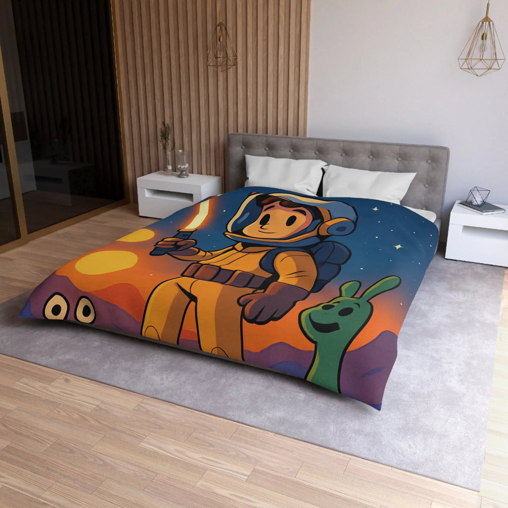 Adorable Espace: Astronaute Enfant Avec Épée Lumineuse Et Créatures Amusantes Sur Une Planet