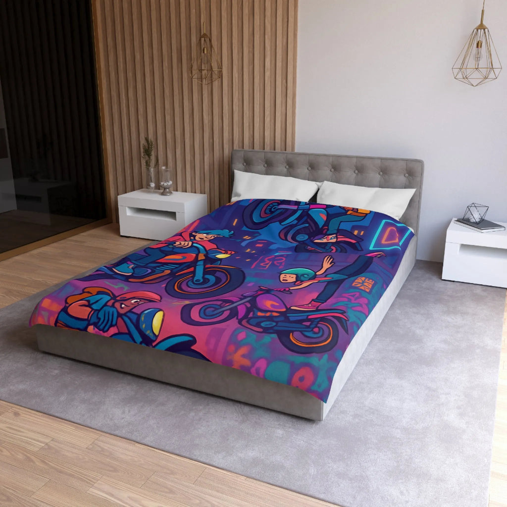 Housse de couette illustrée acrobaties moto urbaines néon dynamique style bande dessinée vibrante