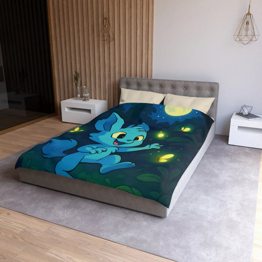 Housse de couette enfantine décorée avec lapin bleu et lucioles sous lune brillante