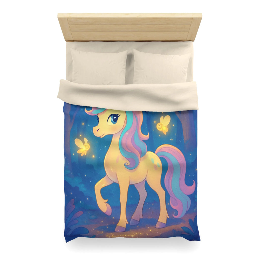 Housse de couette avec licorne féerique et lucioles dans une forêt enchantée