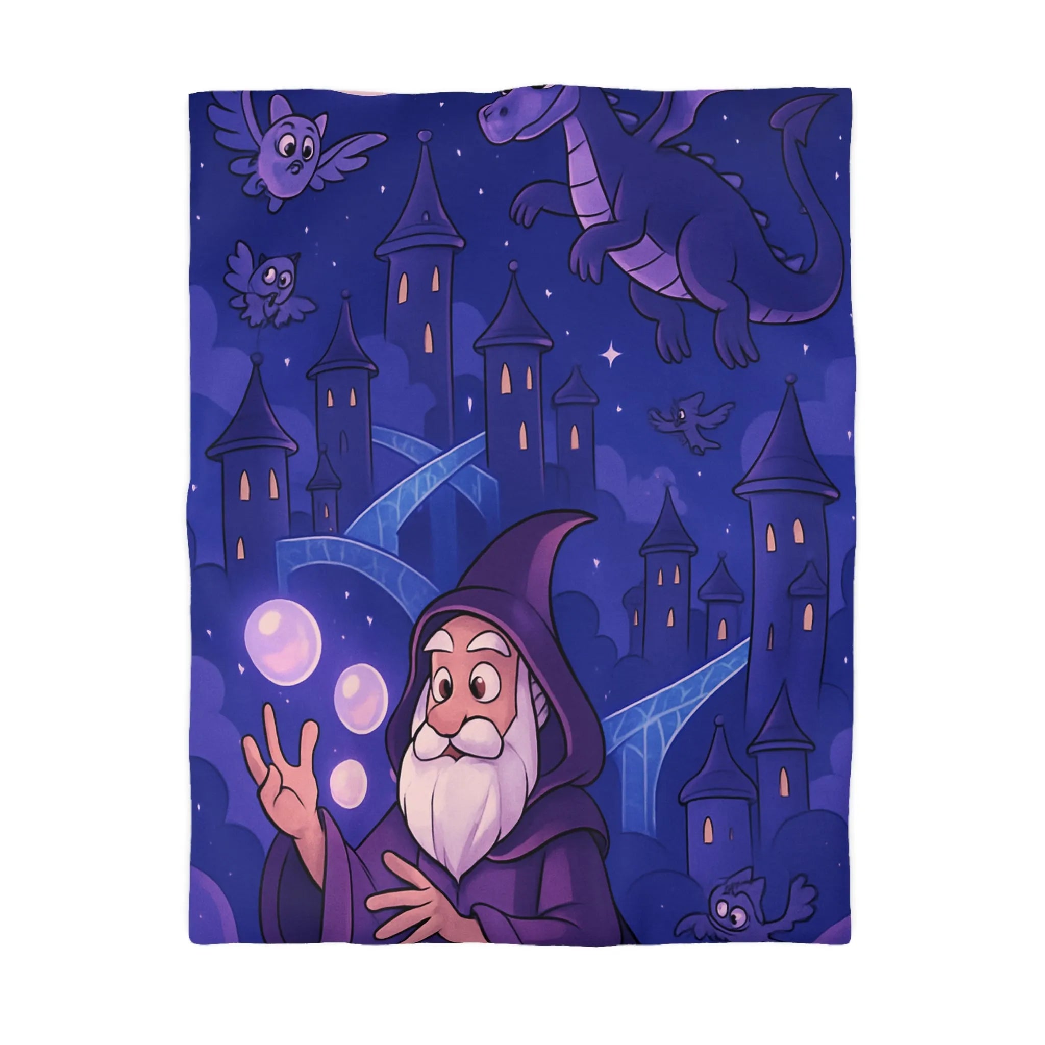 Housse de couette magique avec dragon violet, hiboux et sorcier devant château