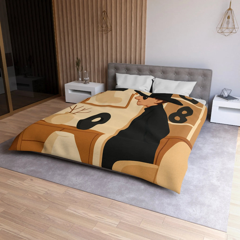 Élégant homme en noir dans salon moderne minimaliste aux accents artistiques abstraits