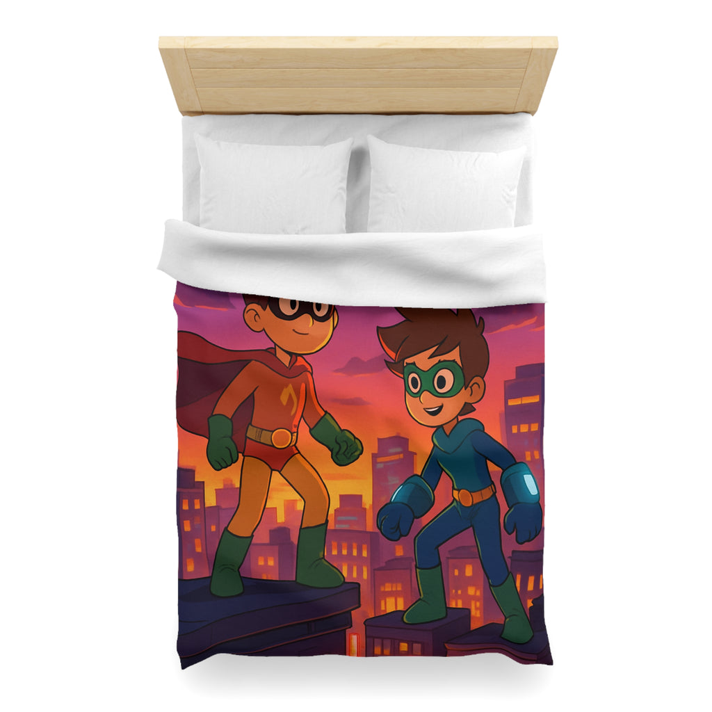 Housse de couette pour enfants avec deux jeunes super-héros au coucher du soleil