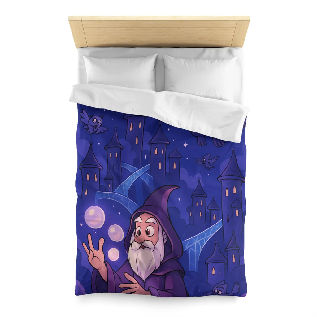 Housse de couette magique avec dragon violet, hiboux et sorcier devant château