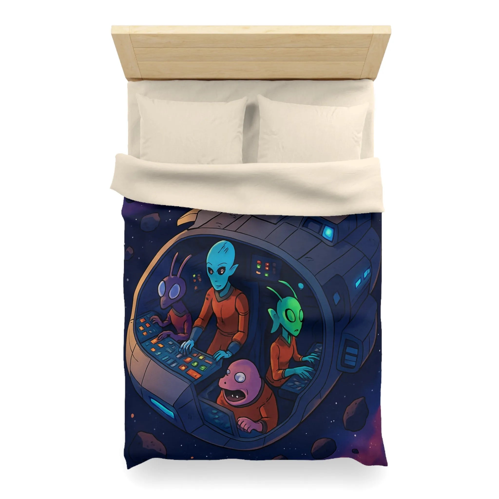 Housse de couette colorée avec extraterrestres dans un vaisseau spatial naviguant dans l'espace