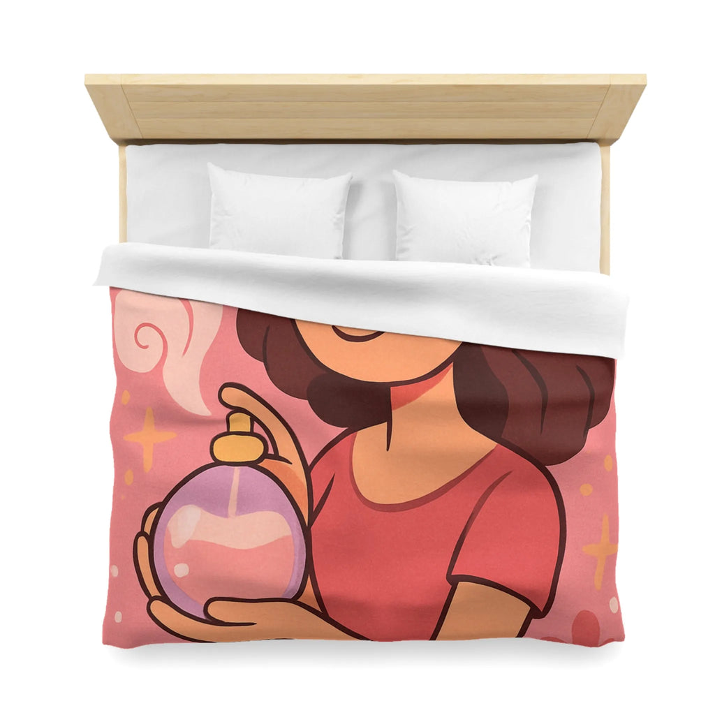 Housse de couette illustration parfum avec femme souriante tenue bouteille contre fond rose