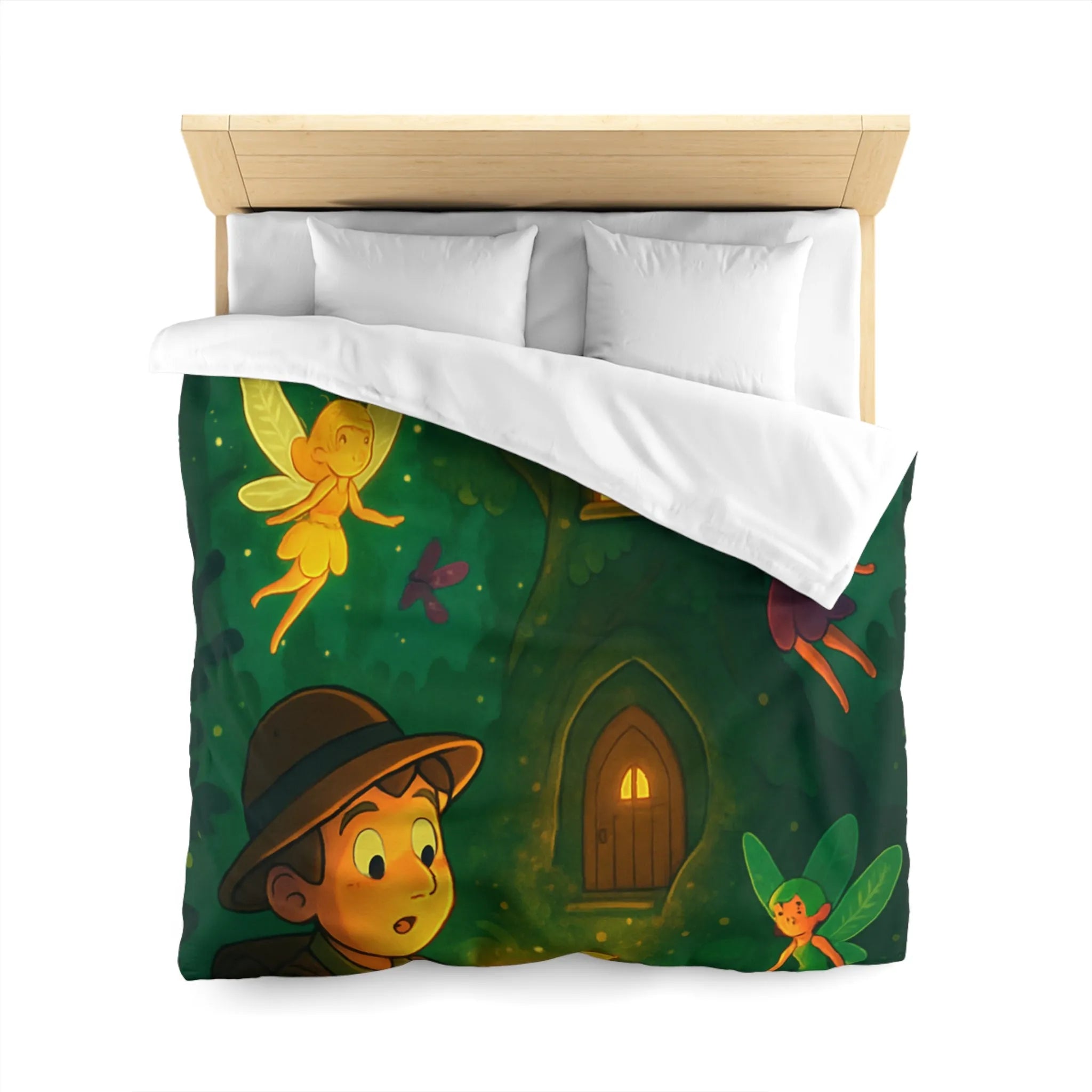 Housse de couette féerique forestière avec garçon aventurier et fées lumineuses