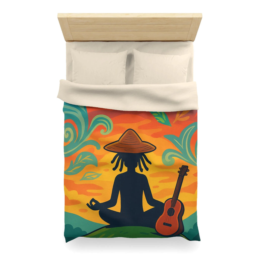 Housse de couette avec silhouette méditative et nature vibrante sous coucher de soleil coloré