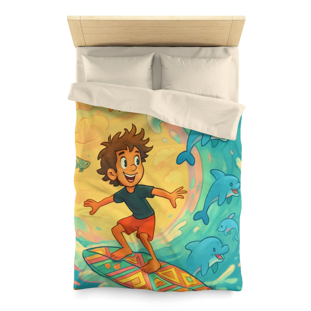 Housse de couette enfantine avec surf, dauphins joyeux et couleurs vives, ambiance océane
