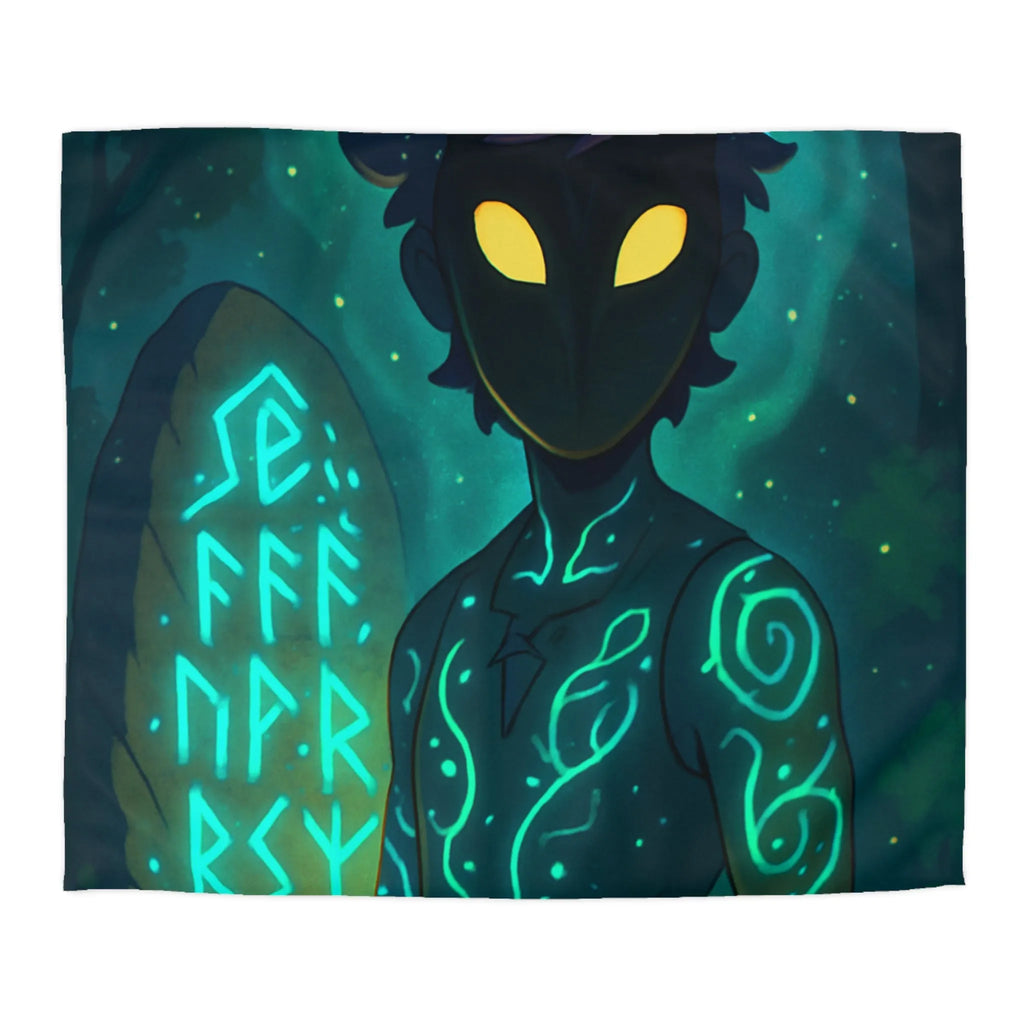 Housse de couette enchantée avec personnage masqué et runes dans une forêt mystique