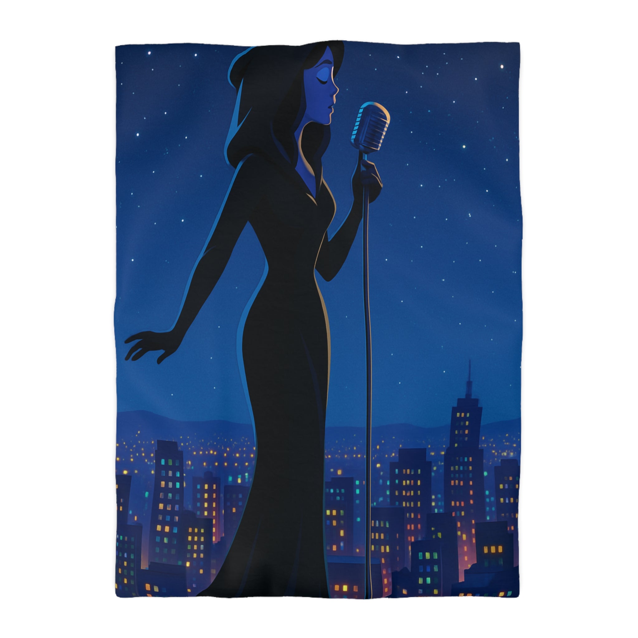 Housse de couette nocturne élégante avec silhouette mystérieuse et micro en arrière-plan urbain