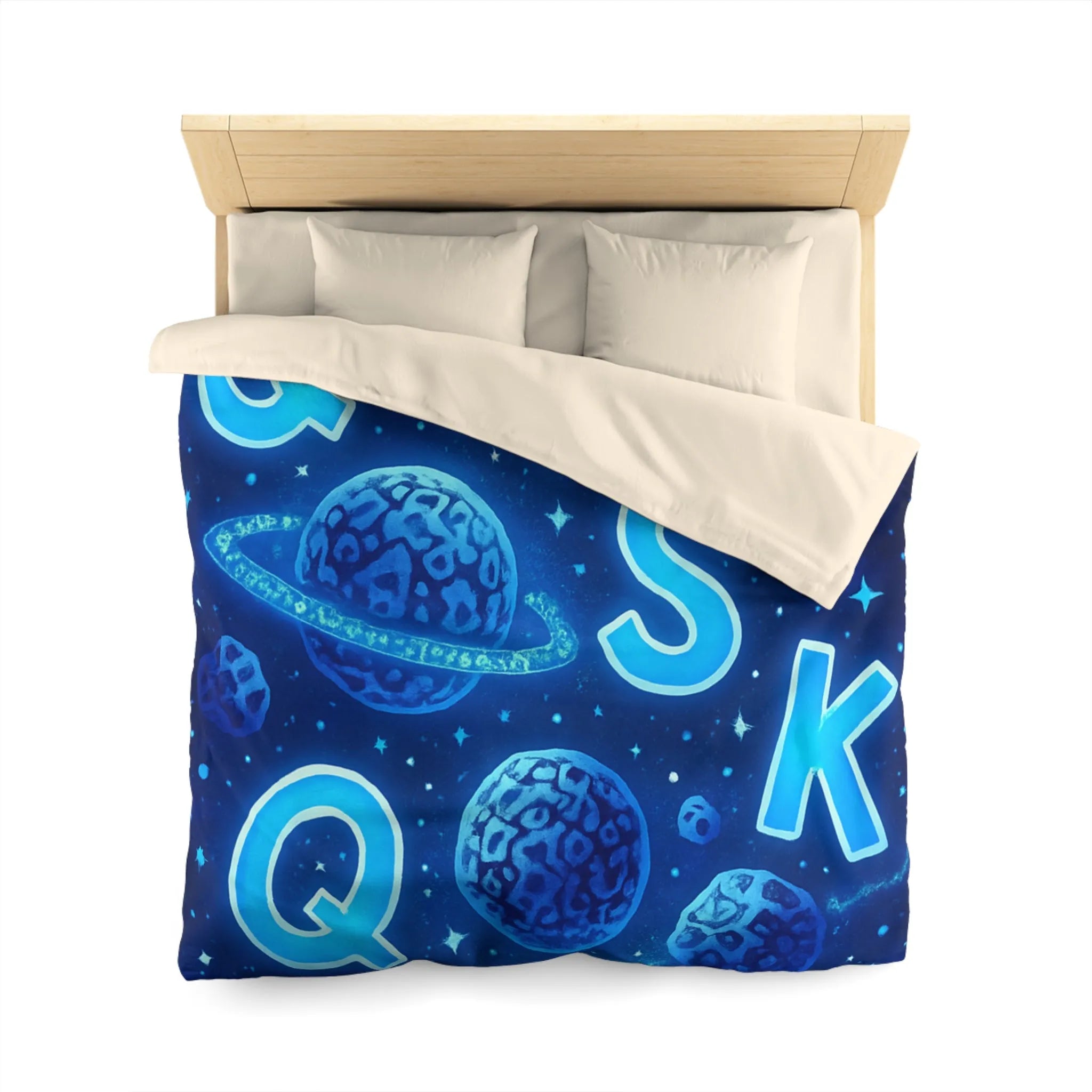 Alphabet bleuté interstellaire sur housse de couette planètes et étoiles pour décoration spatiale