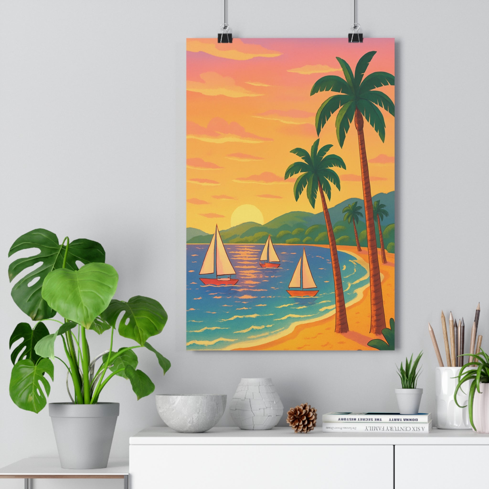 Poster décoratif méditerranéen coucher soleil pastel cartoon salon chambre paisible plage voiliers palmiers élégance