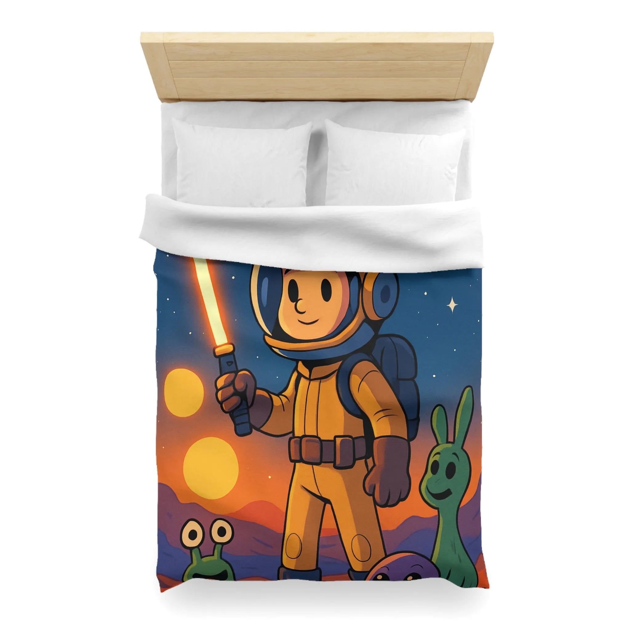 Adorable Espace: Astronaute Enfant Avec Épée Lumineuse Et Créatures Amusantes Sur Une Planet