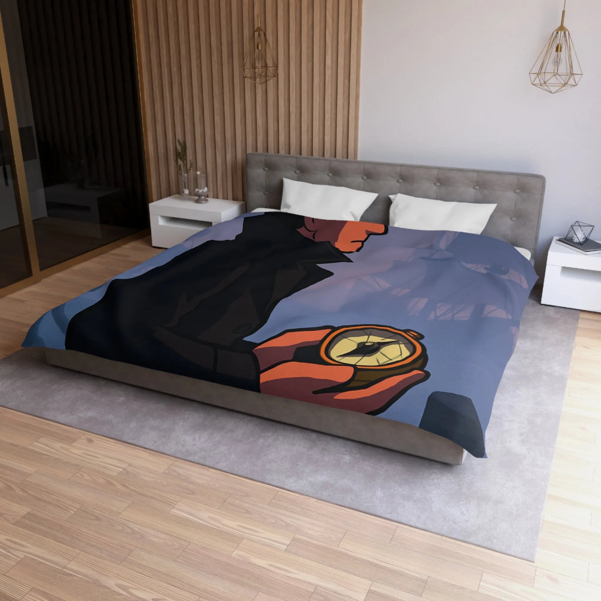 Élégant homme en manteau sombre tenant une boussole devant un port brumeux