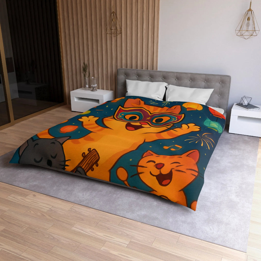 Housse de couette festive avec chats joyeux, feux d'artifice et lanternes colorées