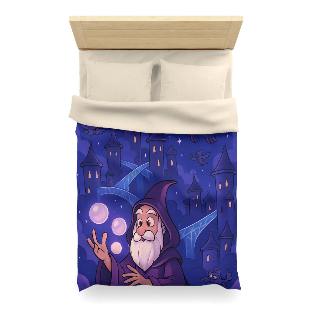 Housse de couette magique avec dragon violet, hiboux et sorcier devant château