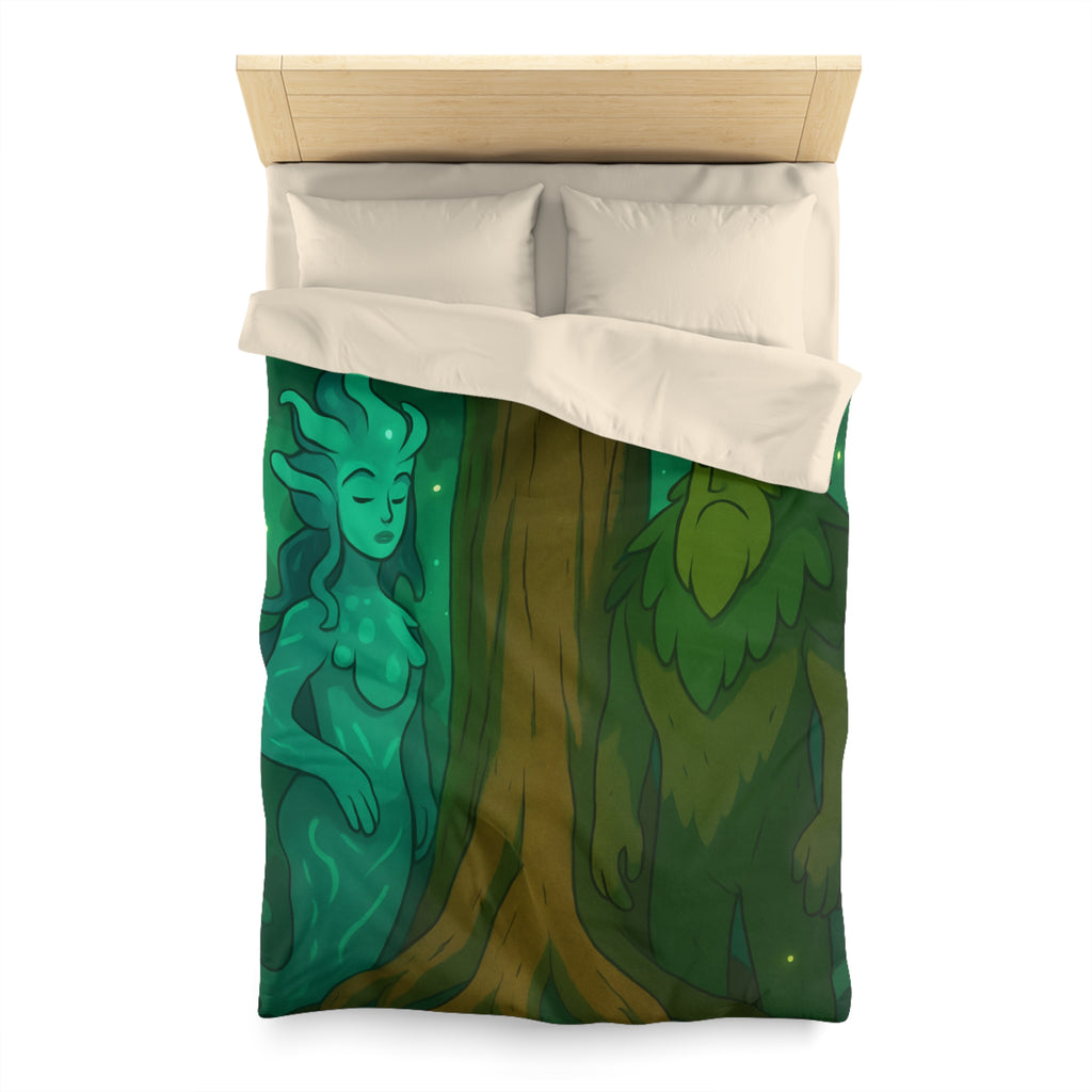 Housse de couette mystique forêt avec figures élémentaires, arbre central et ambiance sereine