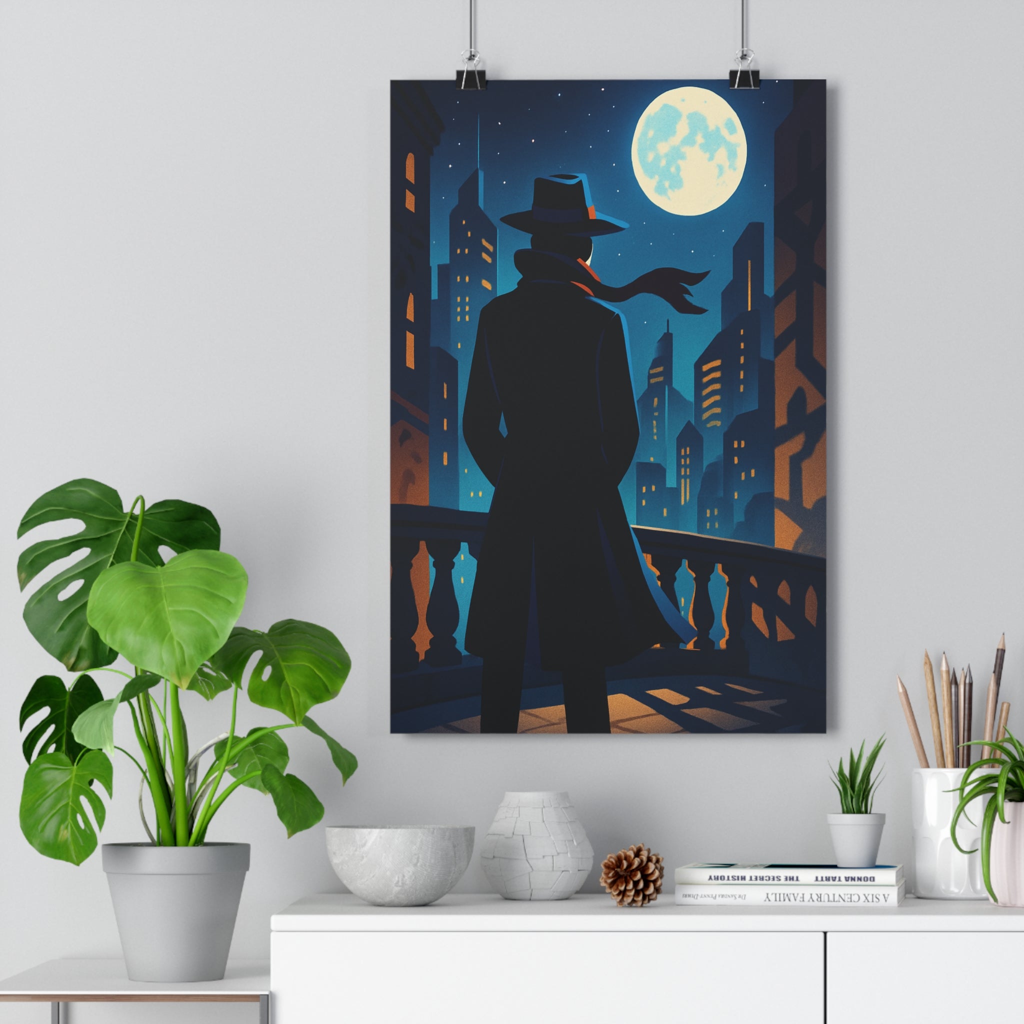 Poster décoratif mystérieux bleu nuit argenté silhouette cartoon chambre salon élégance moderne ambiance captivante