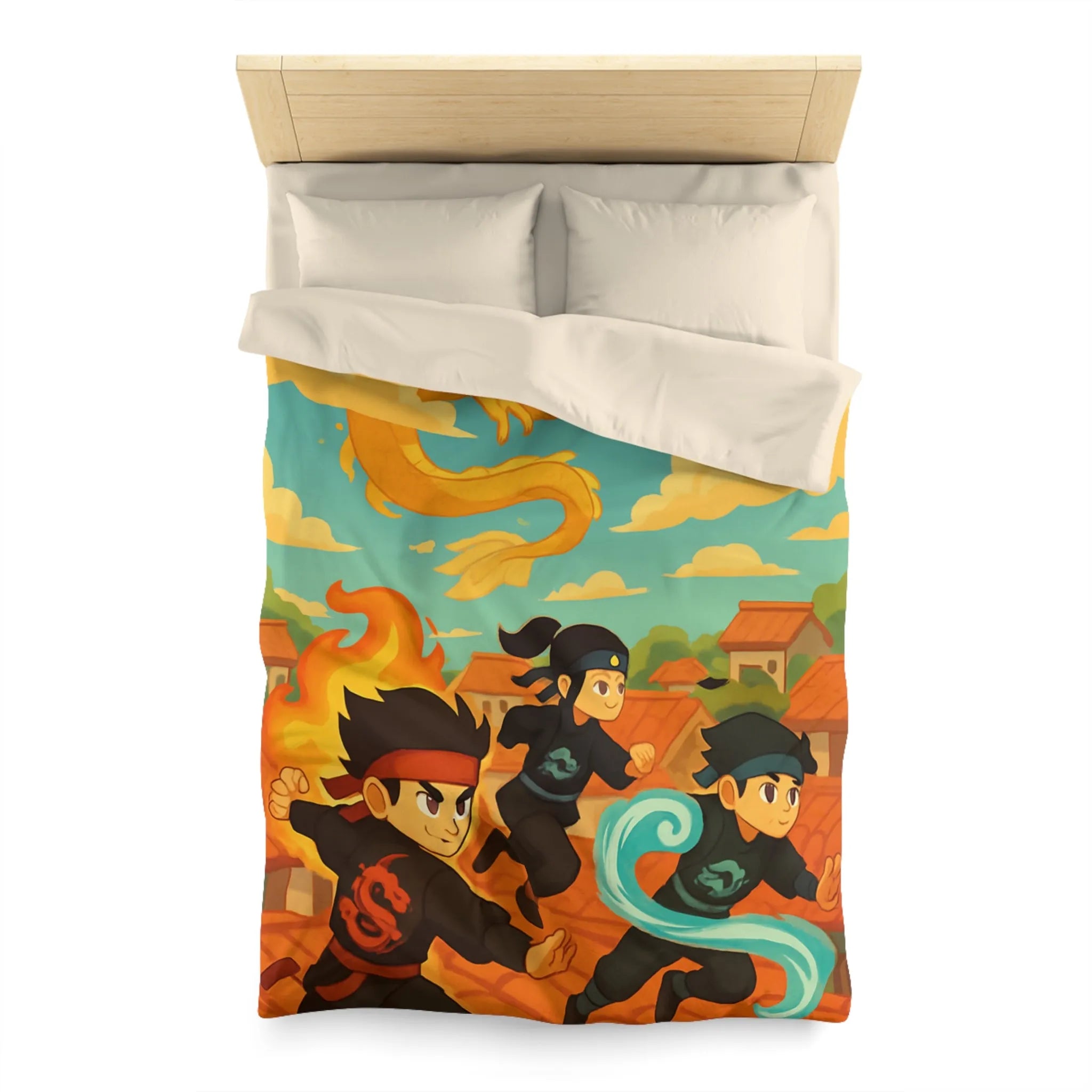 Housse de couette avec ninjas sautant et dragon doré dans un ciel ensoleillé