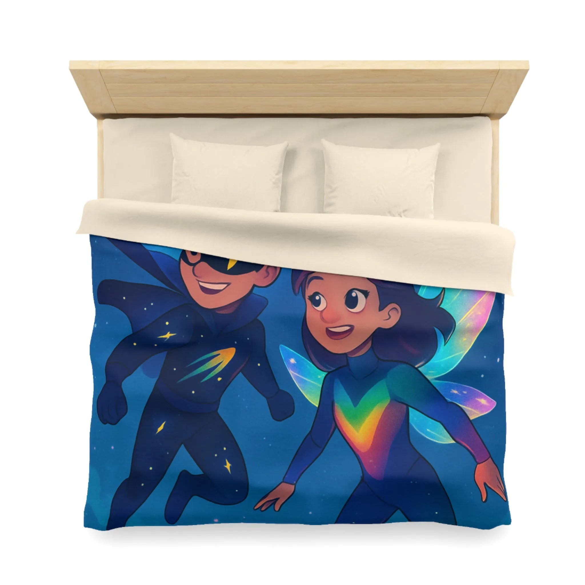 Housse de couette enfant illustrant super-héros lumineux volant au-dessus d’une ville étoilée