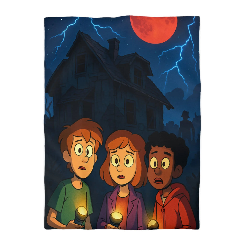 Housse de couette aventure mystérieuse, enfants explorant maison hantée sous lune rouge intrigante