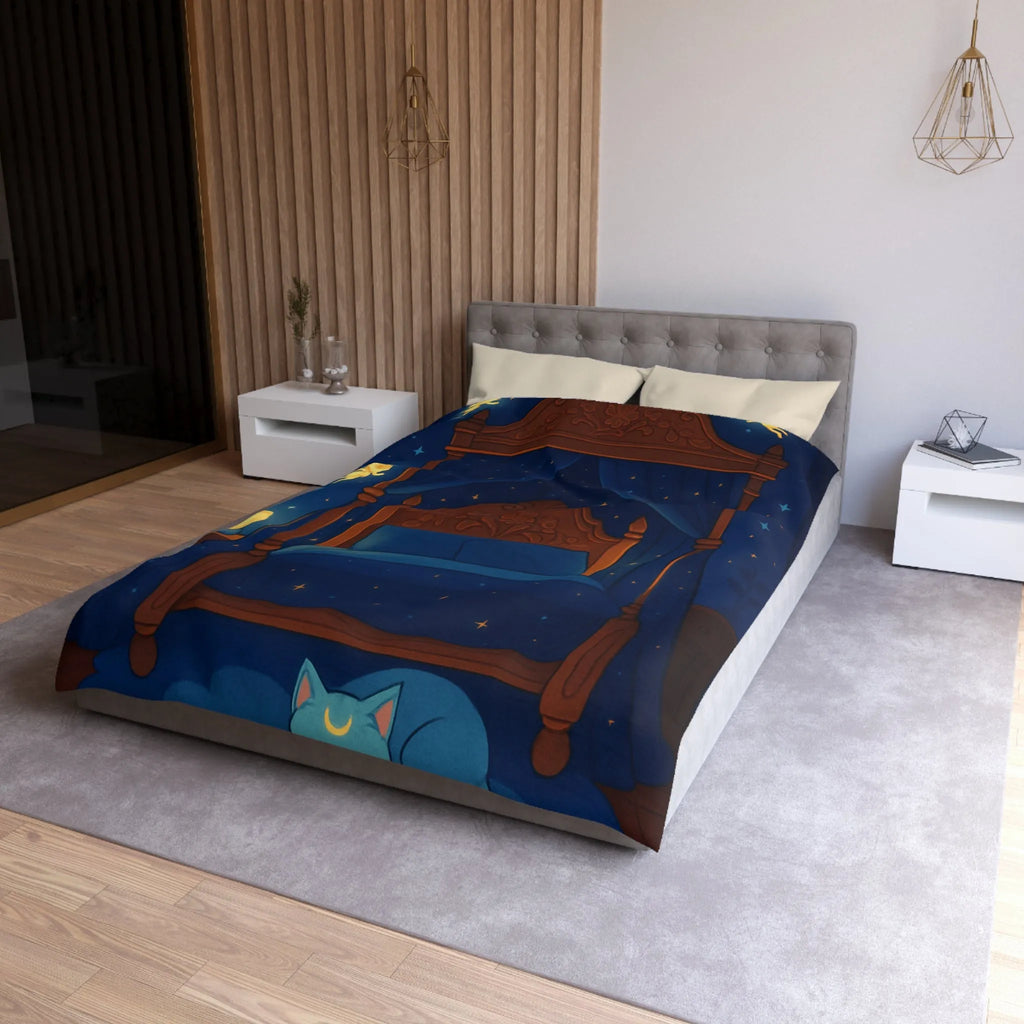 Housse de couette bleue étoilée avec fées et chat endormi, ambiance féérique