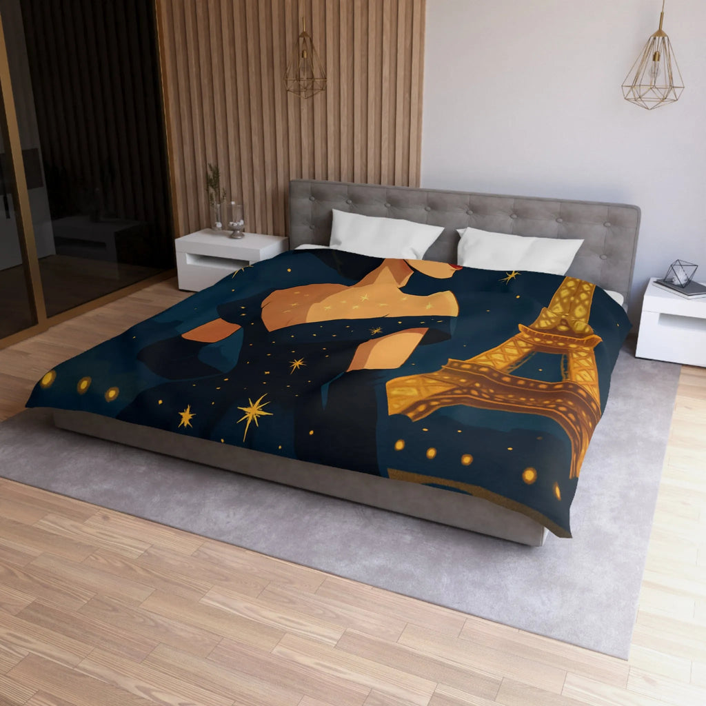 Élégante illustration nocturne femme en robe étoilée avec Tour Eiffel lumineuse