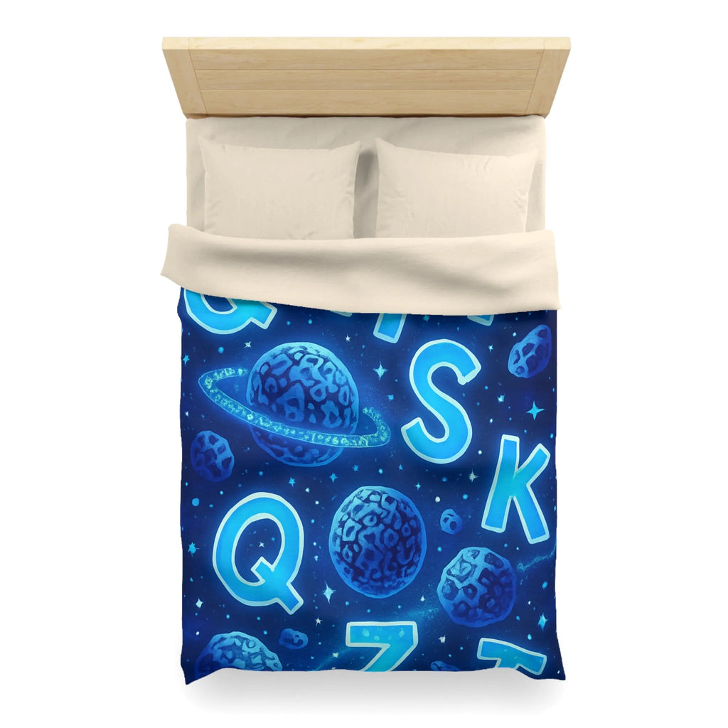 Alphabet bleuté interstellaire sur housse de couette planètes et étoiles pour décoration spatiale