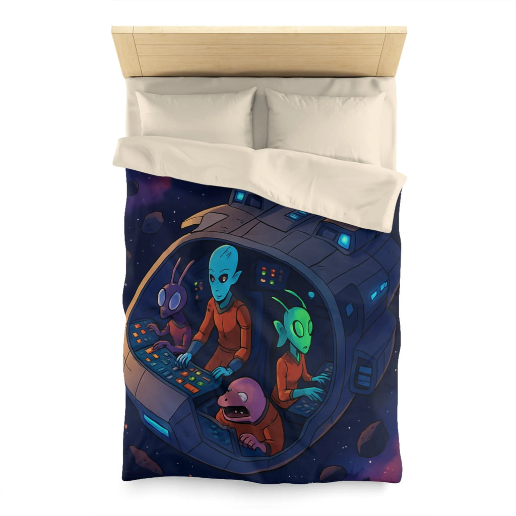 Housse de couette colorée avec extraterrestres dans un vaisseau spatial naviguant dans l'espace