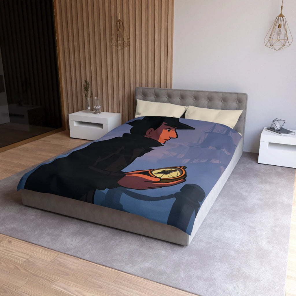 Élégant homme en manteau sombre tenant une boussole devant un port brumeux