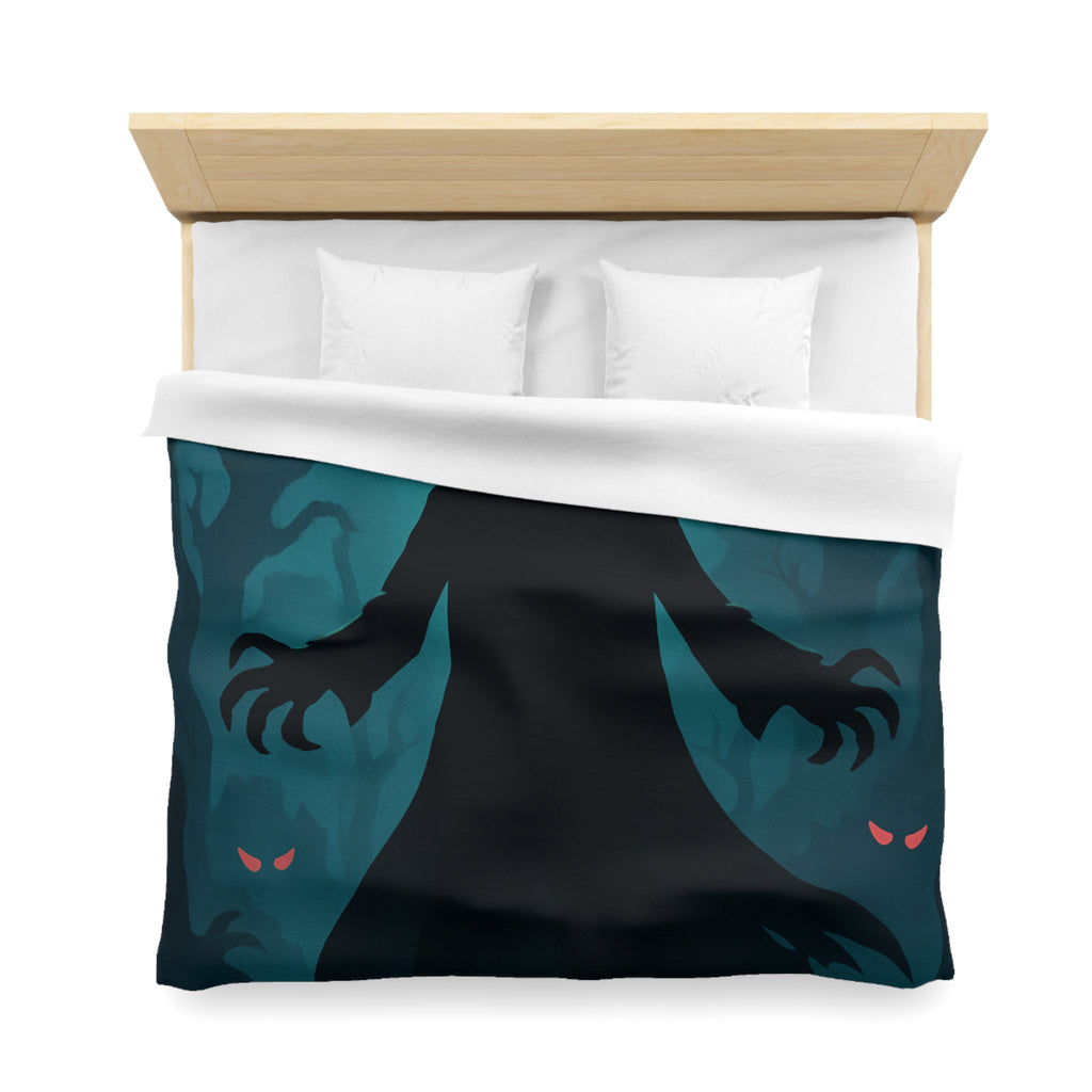 Housse de couette sorcier sombre dans forêt avec pleine lune et yeux rouges