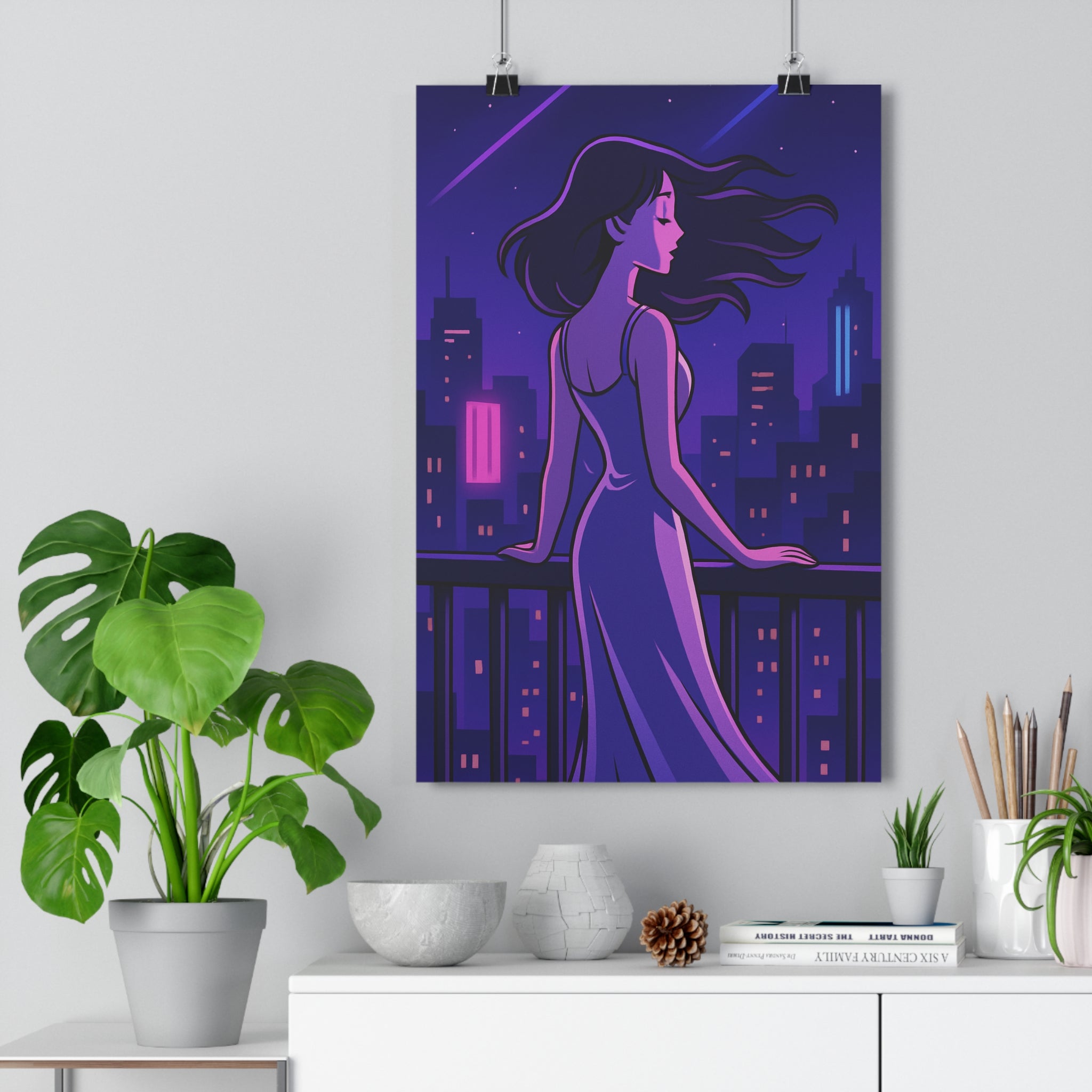 Poster décoratif animé femme mystérieuse violet bleu ambiance romantique nocturne salon chambre élégant rêveur