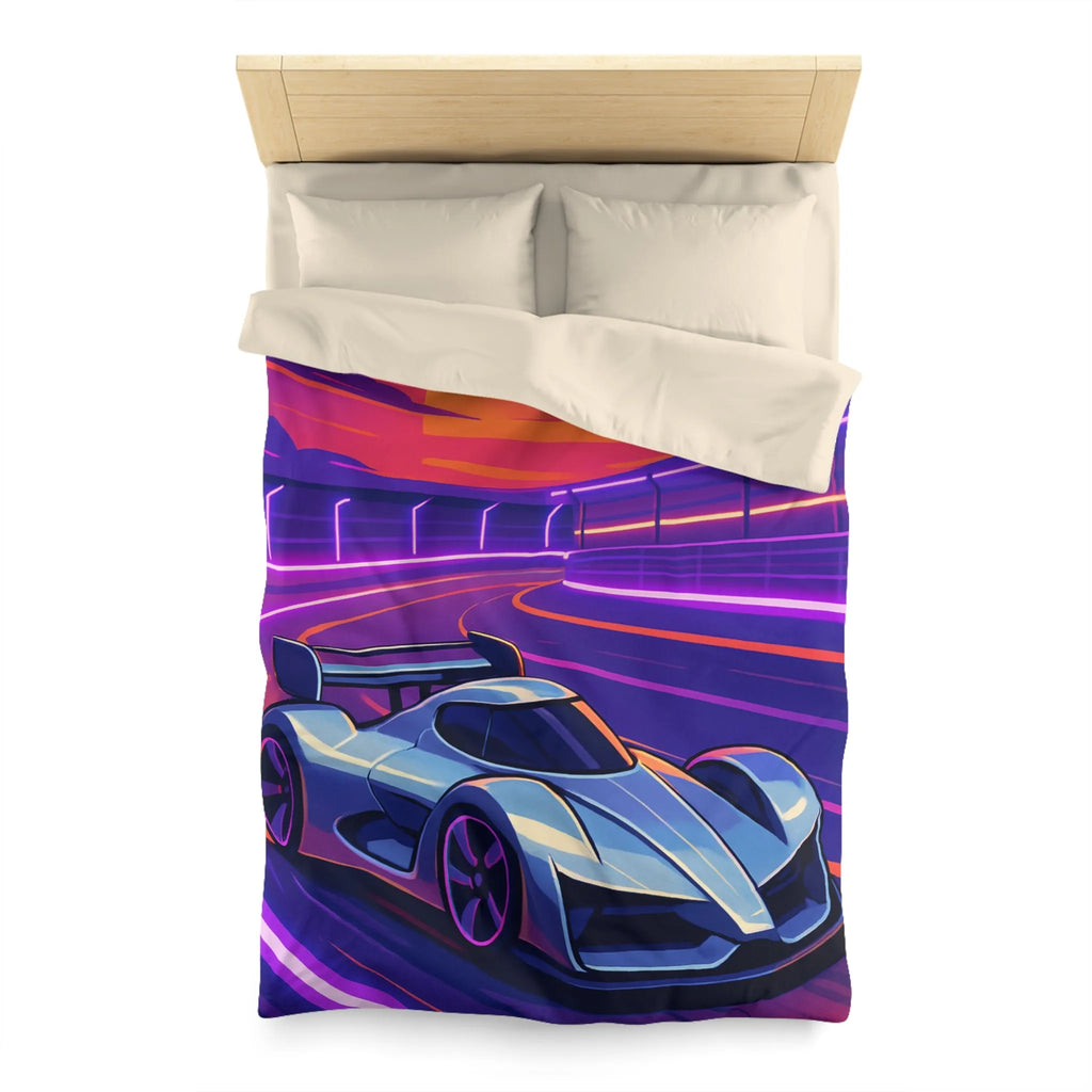 Housse de couette de voiture futuriste dérapante sur circuit éclairé au coucher du soleil