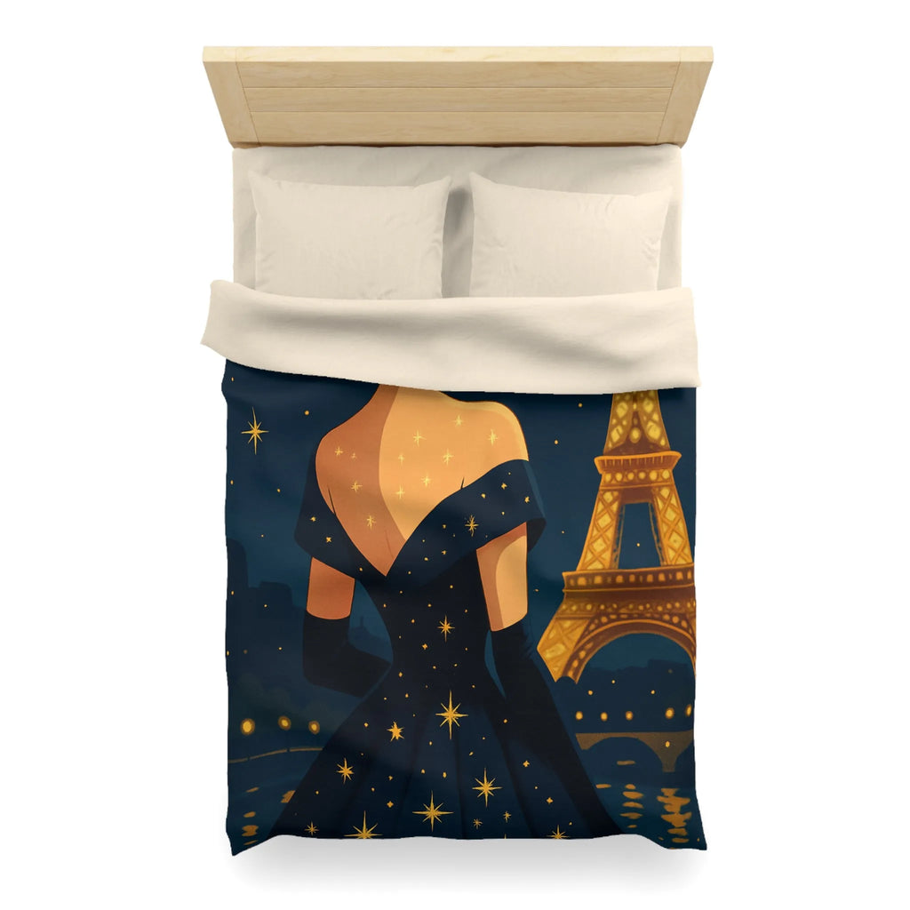 Élégante illustration nocturne femme en robe étoilée avec Tour Eiffel lumineuse